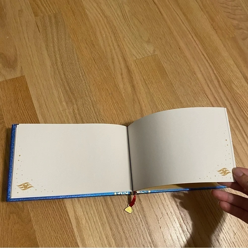 Disney Cruise Line Plush Picture Signature Autograph Book Gold Blue Princess